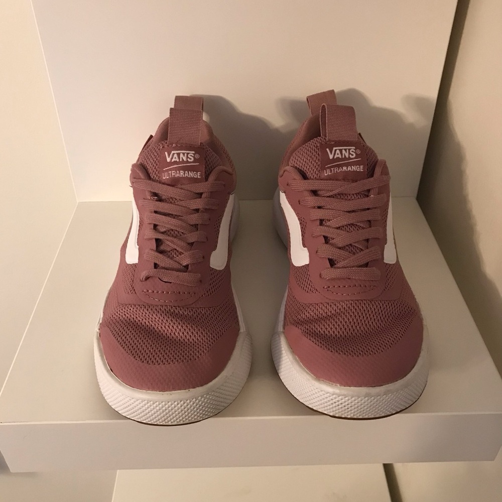 Vans UltraRange Low Top Shoes - Picture 4 of 8